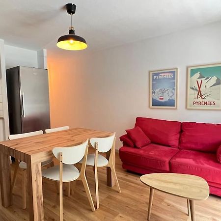 T3 Centre Ville Avec Parking, Balcon Et Wifi. 5P. Cauterets Eksteriør bilde