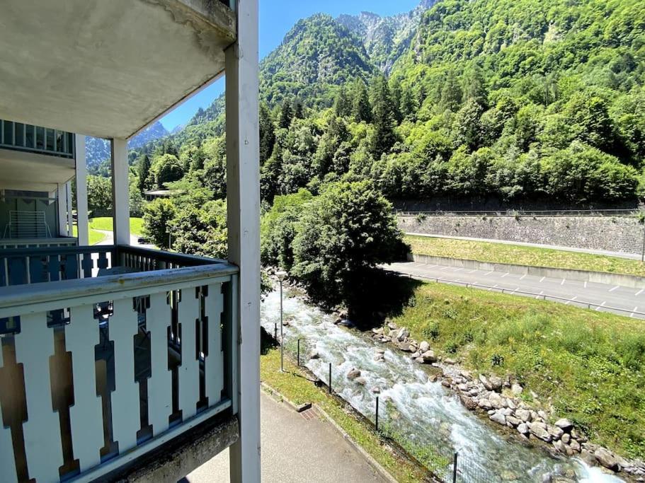 T3 Centre Ville Avec Parking, Balcon Et Wifi. 5P. Cauterets Eksteriør bilde