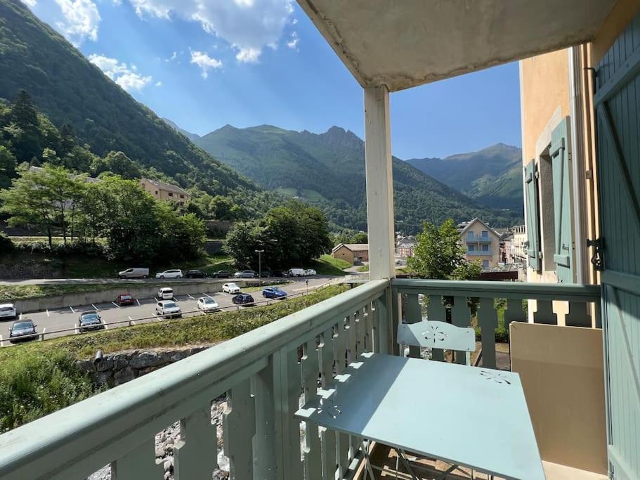 T3 Centre Ville Avec Parking, Balcon Et Wifi. 5P. Cauterets Eksteriør bilde